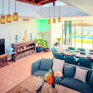 villa-golf-heated-saltwater-pool-leisure-wifi.in-canary-islands.com/